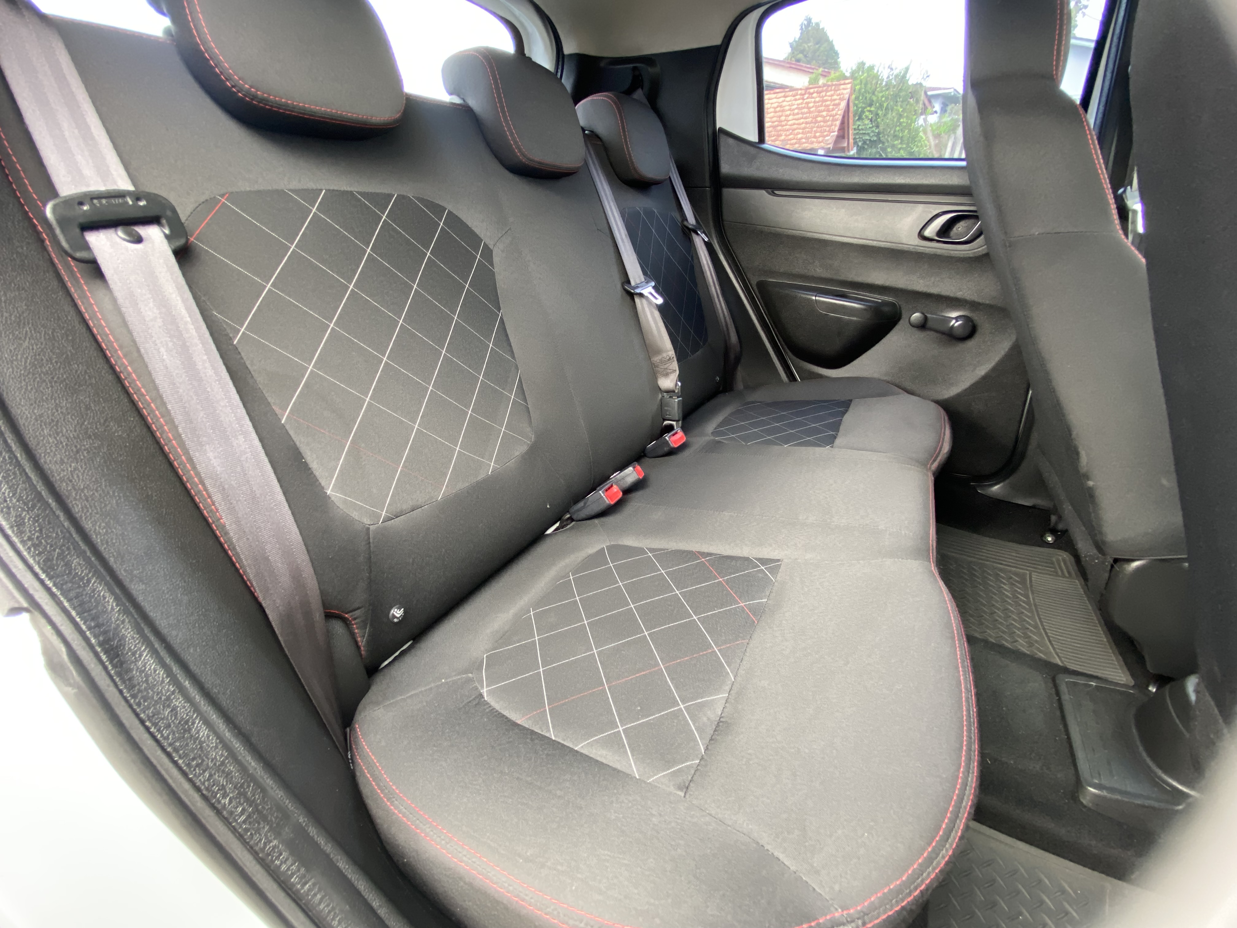 Kwid Zen