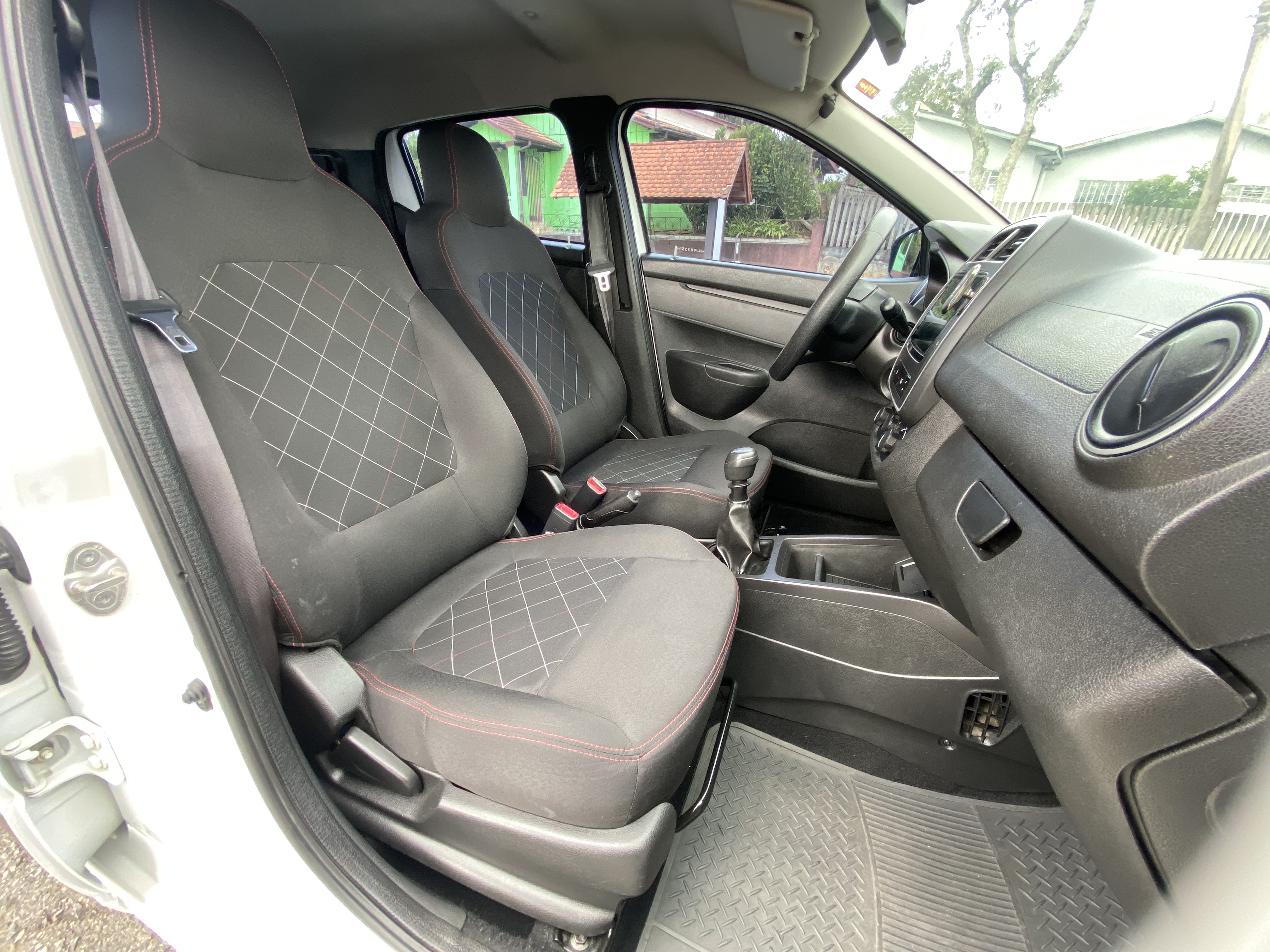 Kwid Zen