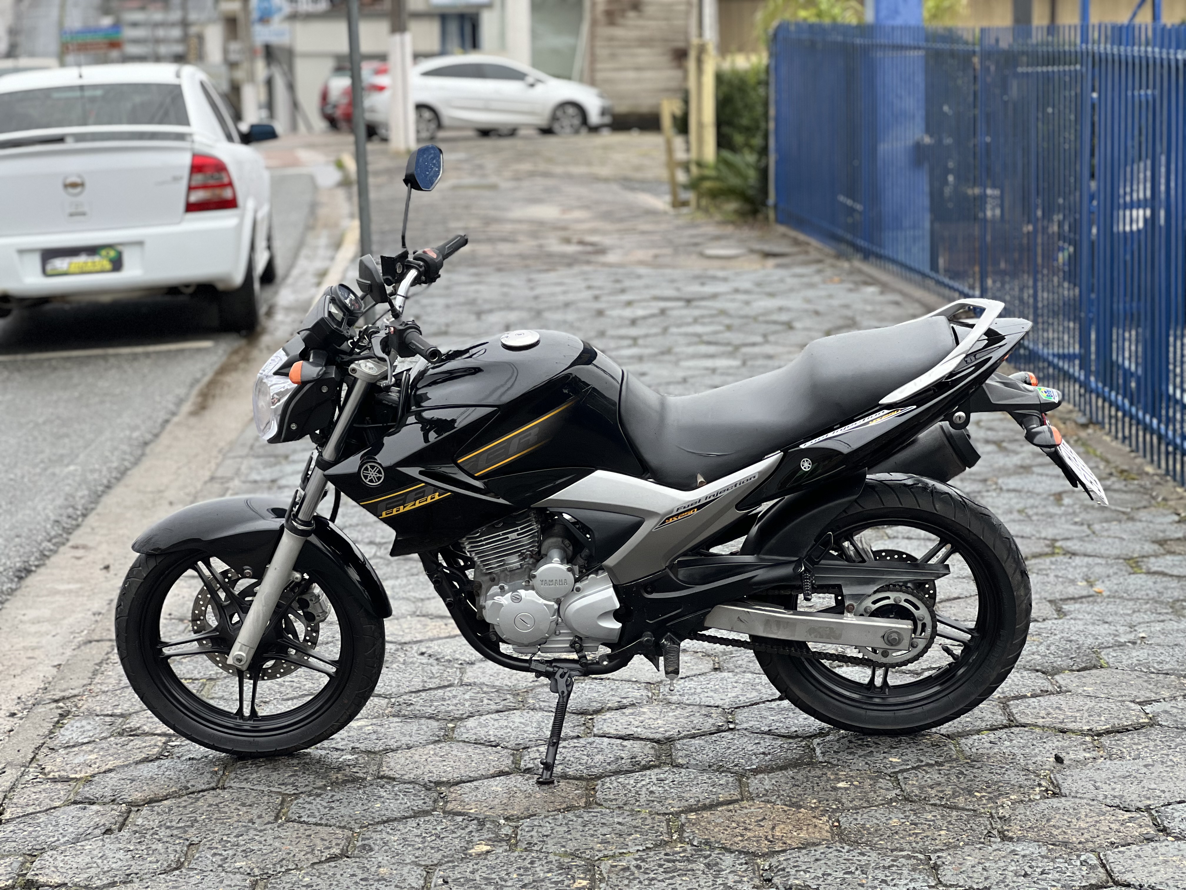 Fazer 250 