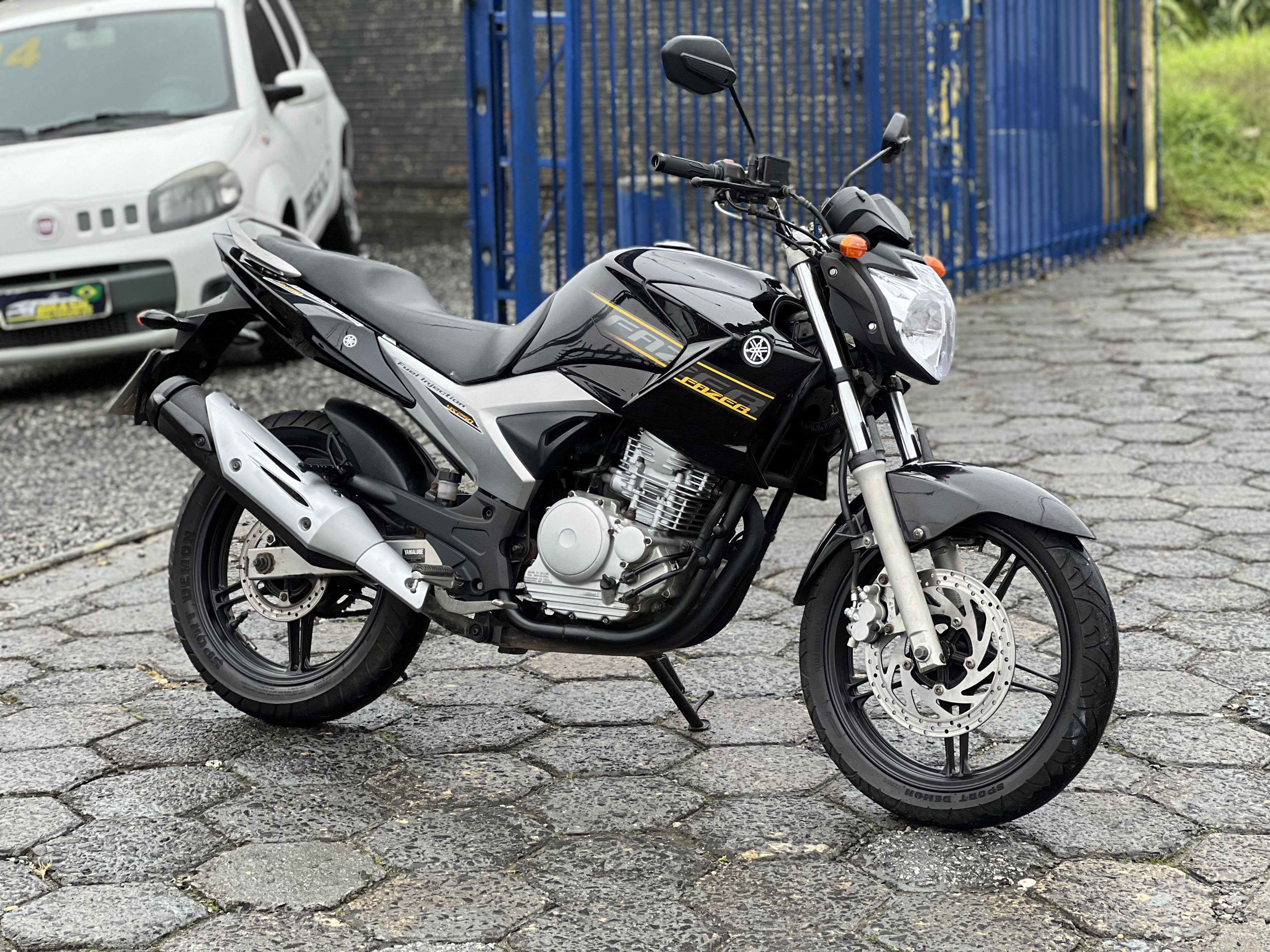 Fazer 250 